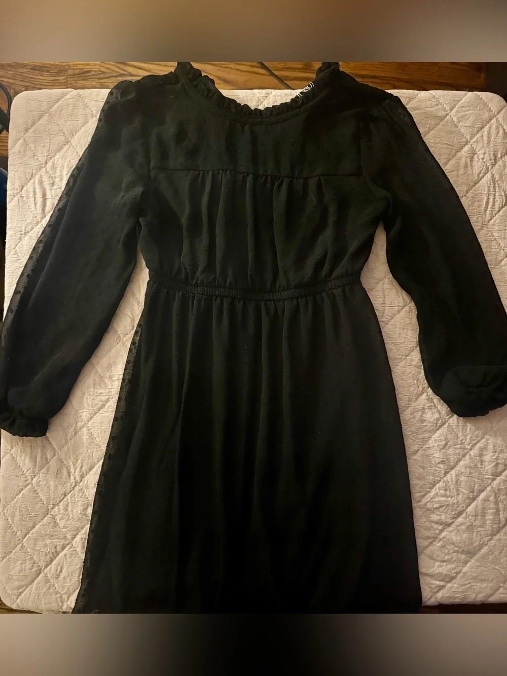 Set of 7 dresses, 5 leggings, 2 hoodies, 14 pieces size 7/8